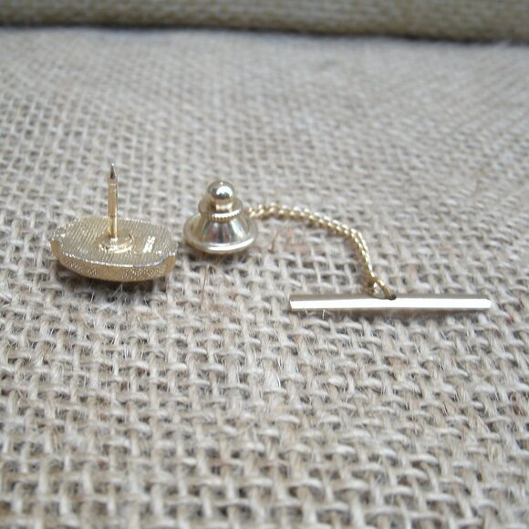 Vintage Swank Tie Tack & Cufflink Set Green & Gold - Picture 12 of 16